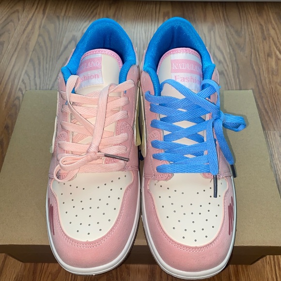Other - Brand NEW Size 43 sneakers